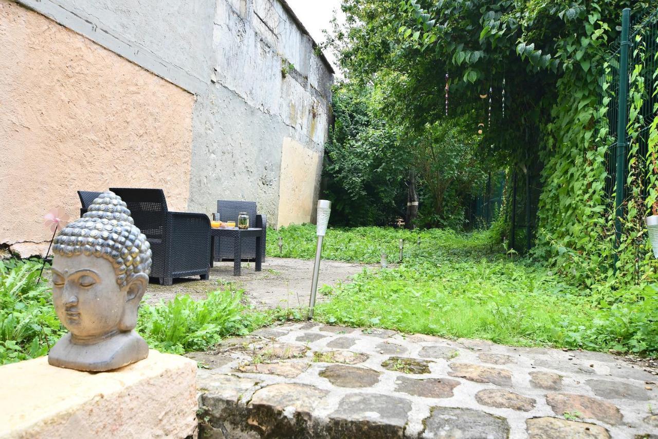 Secret Garden - Duplex Moderne - Jardin - Netflix - Apartment Provins Exterior foto